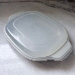 Vintage Rubbermaid Microwave Heatables Cookware 0053 Gray Dish with Lid 10 in